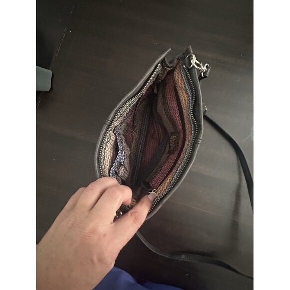 The Sak Charleston Leather Demi Clutch Crossbody Bag Black Onyx Pleated Purse - Picture 4 of 4